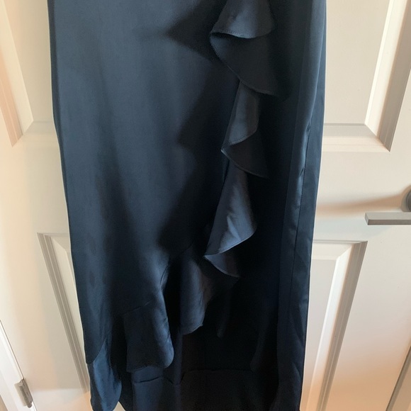 - AZAZIE LEXIS STRETCH SATIN DRESS - Picture 3 of 9